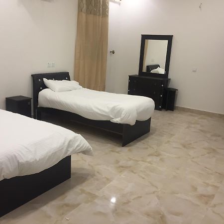 Al Sondos Furnished Apartments Абха Екстер'єр фото